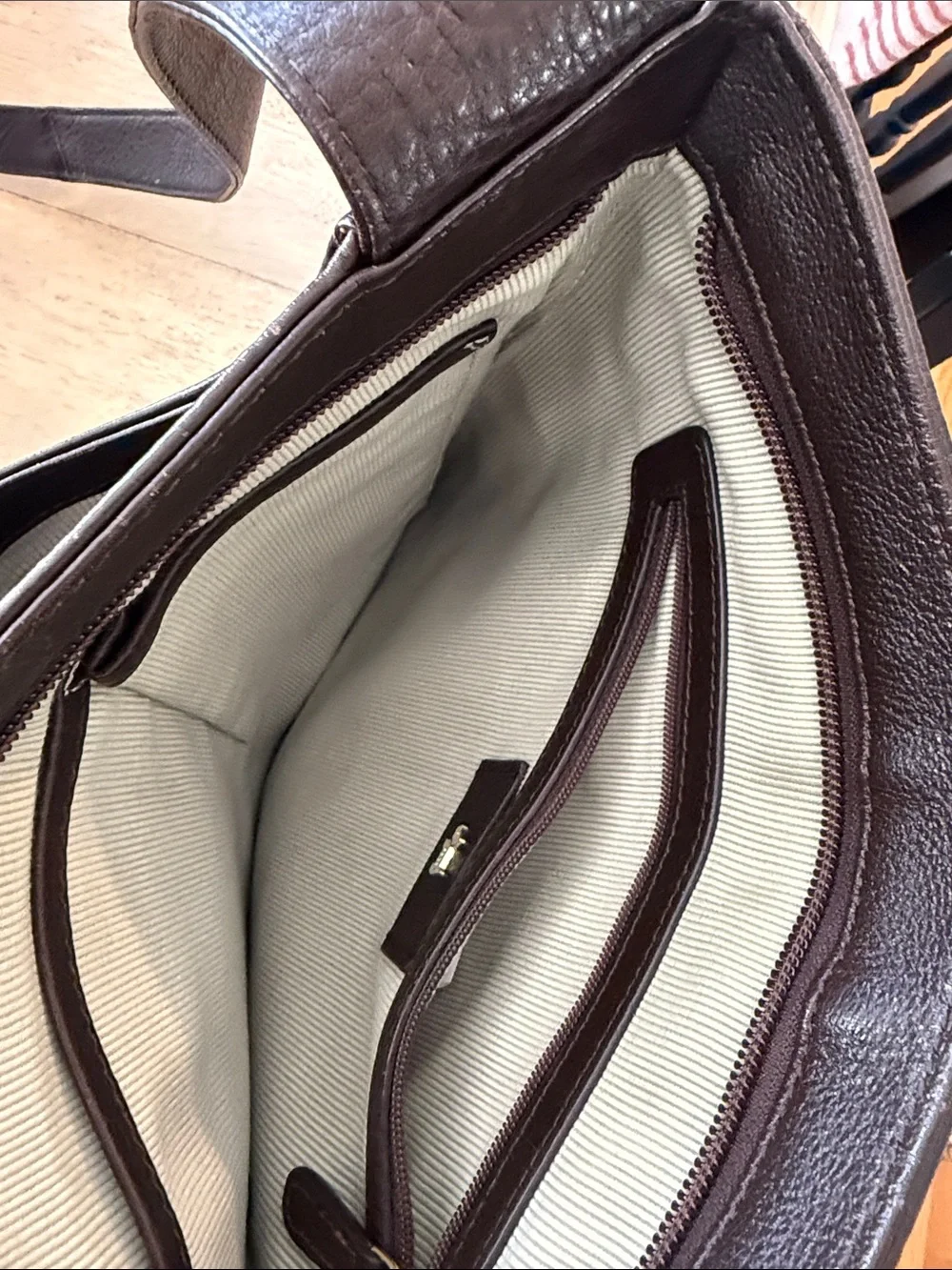 RADLEY LONDON Dark Brown Leather Messenger Bag